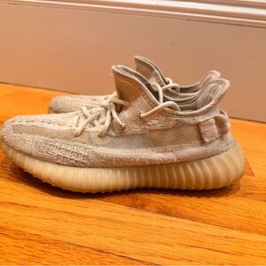 Size 5.5 Yeezy Bone